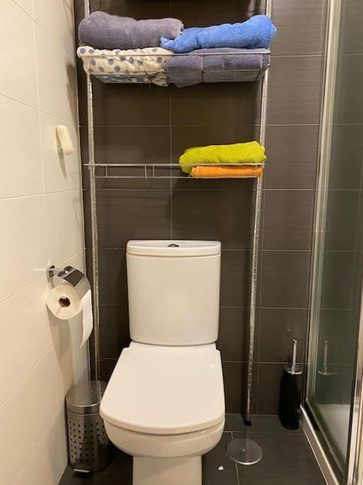 Piso Familiar Amplio Con Acceso Directo A La Playa Apartment Буеу Екстериор снимка